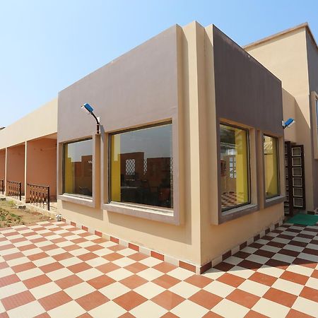 Hotel On Call Puri Laxmi Beach Resort Exterior photo