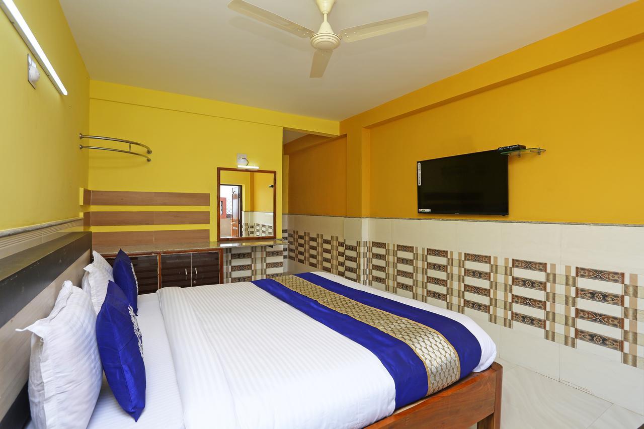 Hotel On Call Puri Laxmi Beach Resort Exterior photo